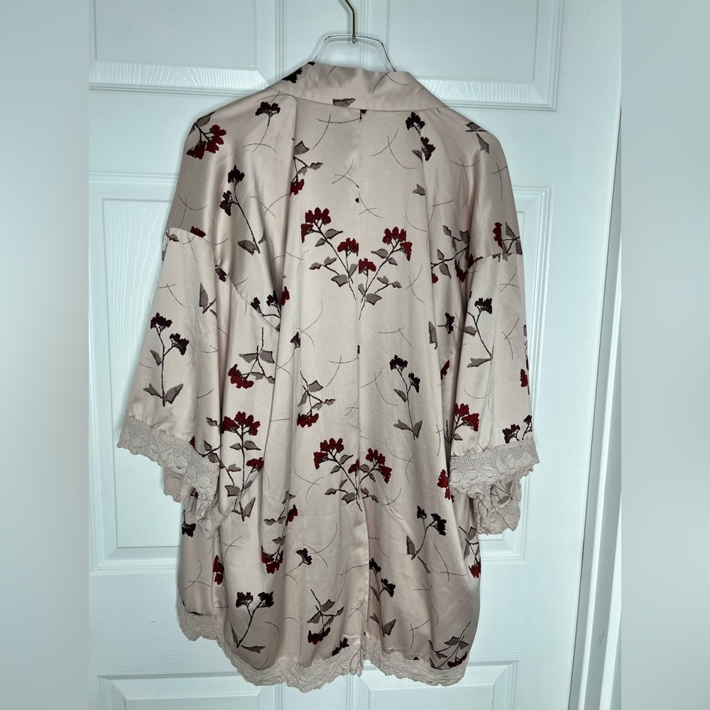 Free People Satin Pink Floral Kimono Coverup Sz M